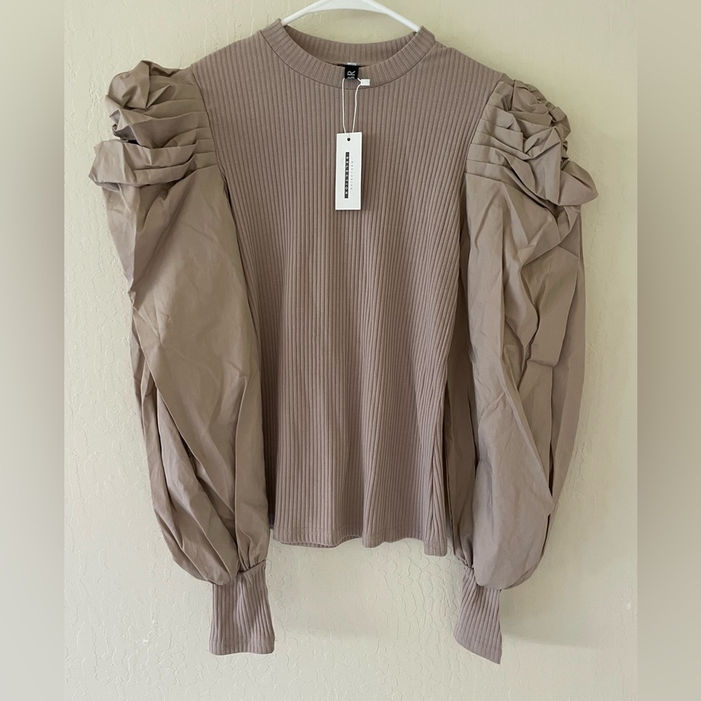 CBR Brown Puff Sleeve Ribbed Blouse